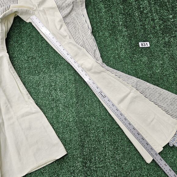 Venus Vintage Flare Bell Bottom Jeans Womens Size 6 Boho Hippie Retro Pant - Picture 12 of 15